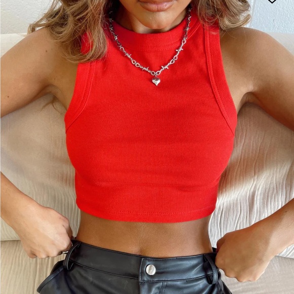 Princess Polly Organic Classic Tank Top - Picture 2 of 3